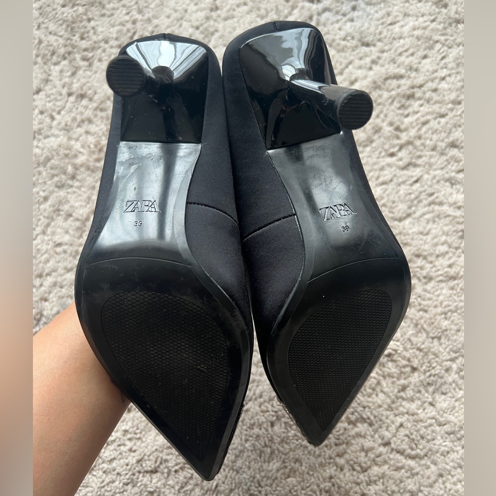✨SOLD Zara Rhinestone Toe Heels (Rare) - Picture 4 of 4